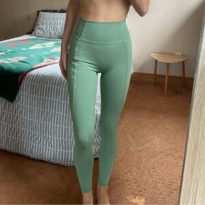 Mint/Safe P’tula Green High-Waisted Leggings